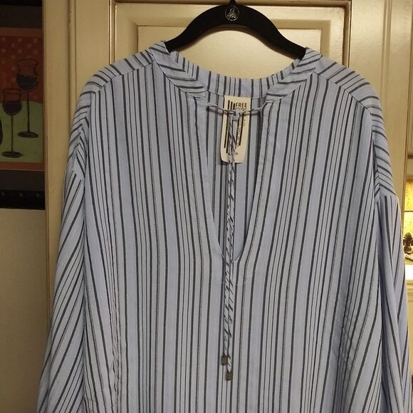 Free People Sz. XS Oversized Rhythm of the Night Tunic - Picture 6 of 12